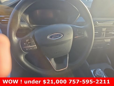 Used 2025 Ford Escape Active image 14