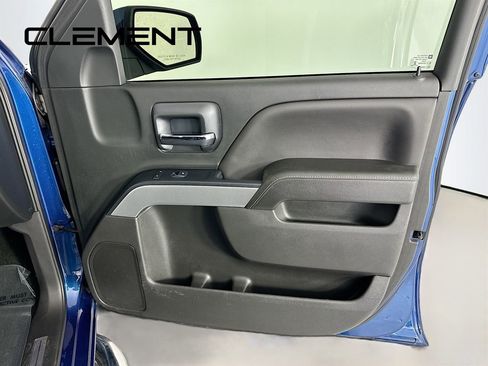 Used 2018 Chevrolet Silverado 1500 LT w/ All Star Edition image 34