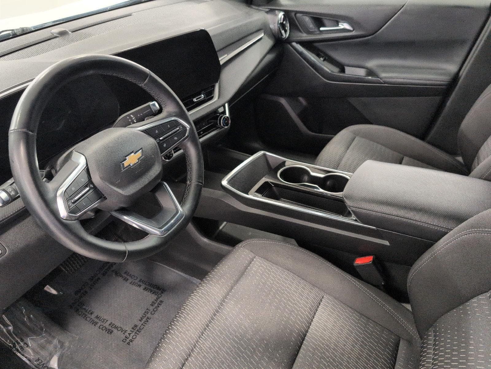 Certified 2025 Chevrolet Equinox LT AWD/4WD image 10