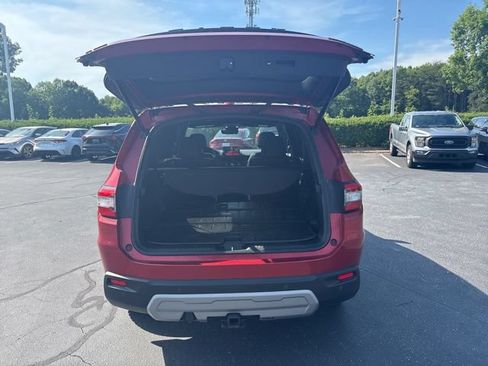 Used 2025 Honda Pilot TrailSport image 10