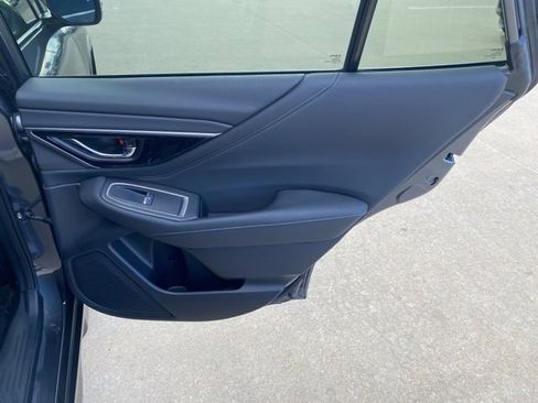 Used 2021 Subaru Outback Limited image 25