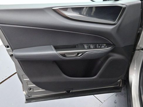 Used 2022 Lexus NX 250 FWD w/ Towing Package (2000 Lbs) image 11