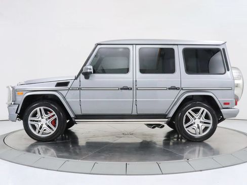 Used 2017 Mercedes-Benz G 63 AMG 4MATIC image 2