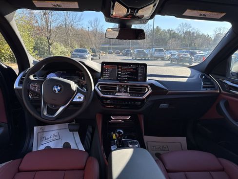 New 2025 BMW X4 xDrive30i w/ Premium Package image 12