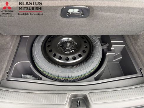 Used 2024 Buick Envision Preferred AWD/4WD image 15