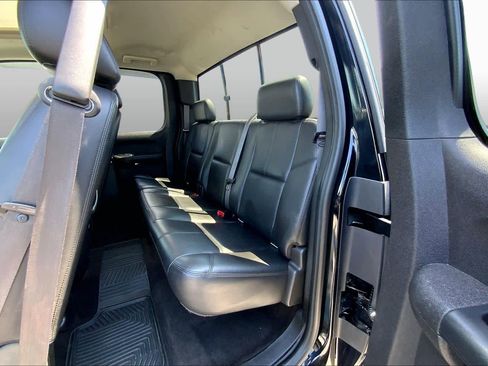Used 2011 Chevrolet Silverado 2500 LTZ w/ LTZ Plus Package AWD/4WD image 20
