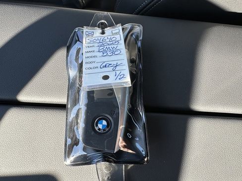 Used 2025 BMW 530i xDrive 530i xDrive w/ Premium Package image 35