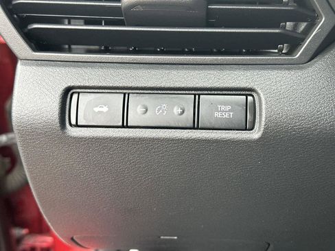 Used 2020 Nissan Altima 2.5 SR image 29