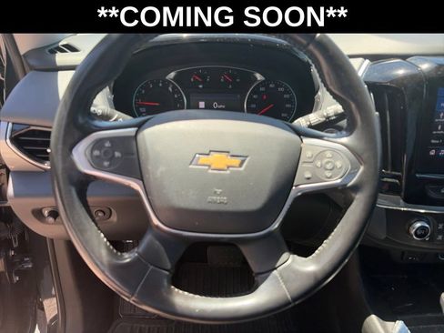 Used 2020 Chevrolet Traverse LT w/ LT Premium Package AWD/4WD image 11