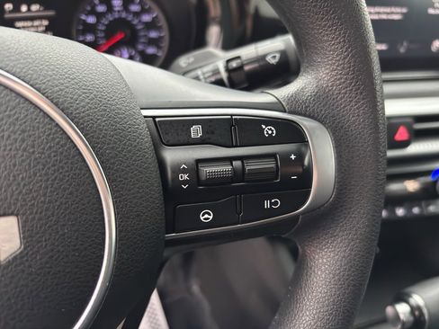 Used 2022 Kia K5 LXS image 26