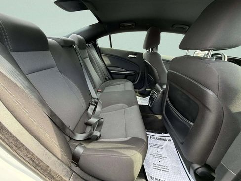 Used 2015 Dodge Charger SE w/ Popular Equipment Group AWD/4WD image 19