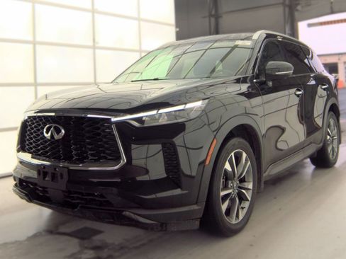 Used 2023 INFINITI QX60 Luxe w/ Cargo Package AWD/4WD image 2