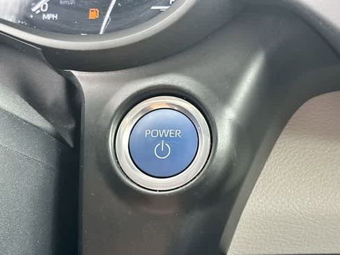 Used 2024 Toyota Sienna XLE w/ XLE Plus Package image 11