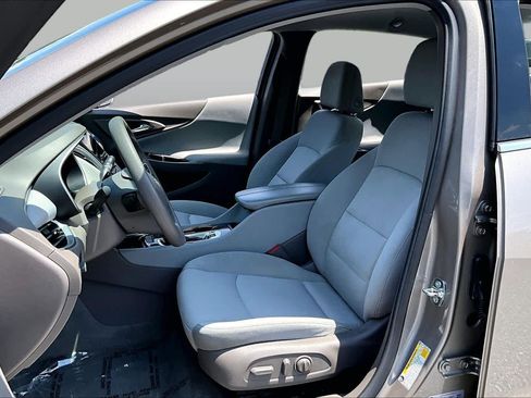 Used 2023 Chevrolet Malibu LT w/ Driver Confidence Package FWD image 8
