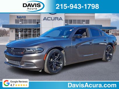 Used 2018 Dodge Charger SXT w/ Blacktop Package