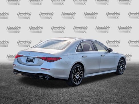 Used 2022 Mercedes-Benz S 500 4MATIC image 10