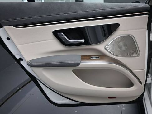 Certified 2022 Mercedes-Benz EQS 450+ Sedan image 23