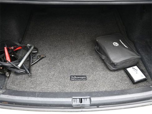 Used 2020 Volkswagen Passat 2.0T SE w/ Sunroof Package image 29