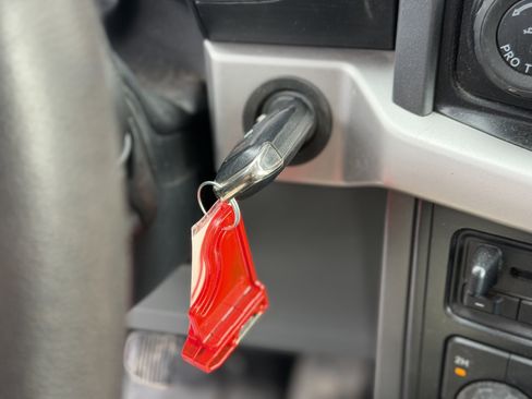 Used 2022 Ford F150 XLT w/ Trailer Tow Package image 20