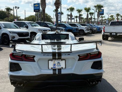 Used 2021 Chevrolet Corvette Stingray Premium Conv w/ Z51 Performance Package RWD image 7