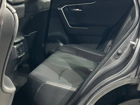 Used 2025 Toyota RAV4 Limited FWD image 47