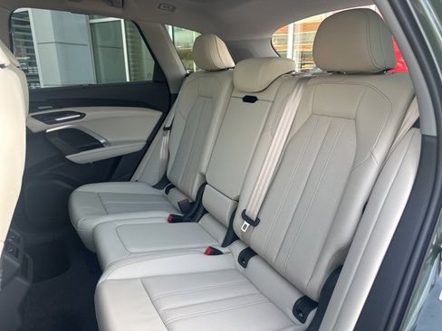 New 2025 Audi Q5 Premium Plus image 14