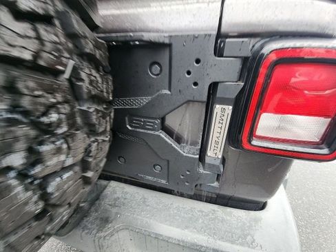 Used 2019 Jeep Wrangler Unlimited Sport S image 15