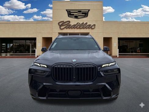 Used 2023 BMW X7 xDrive40i w/ M Sport Package AWD/4WD image 10