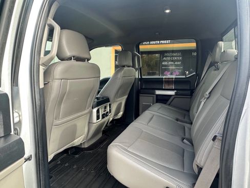 Used 2019 Ford F150 Lariat w/ Equipment Group 502A Luxury image 8