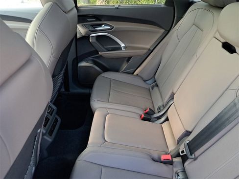 New 2025 Audi Q5 2.0T Premium Plus image 27