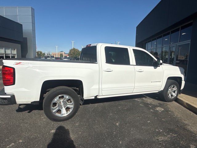 Used 2017 Chevrolet Silverado 1500 LT w/ All Star Edition AWD/4WD image 24