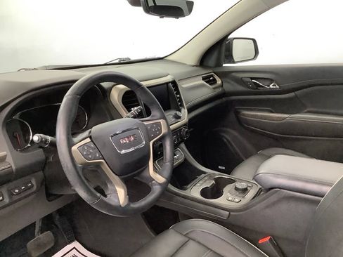 Used 2023 GMC Acadia Denali w/ Denali Ultimate Package AWD/4WD image 18