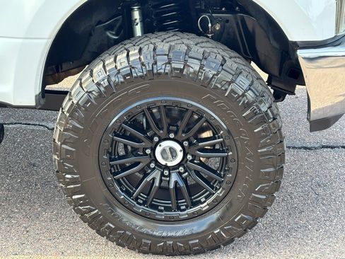 Used 2019 Ford F250 Lariat image 10