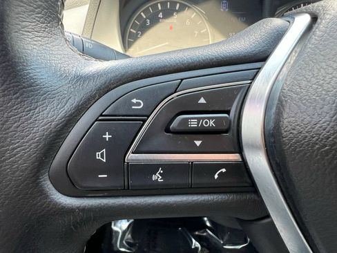 Used 2022 INFINITI Q50 Luxe w/ Cargo Package AWD/4WD image 31