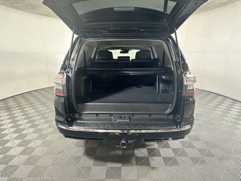 Used 2023 Toyota 4Runner Limited RWD image 31