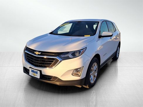 Used 2020 Chevrolet Equinox LT w/ LPO, Cargo Package image 2