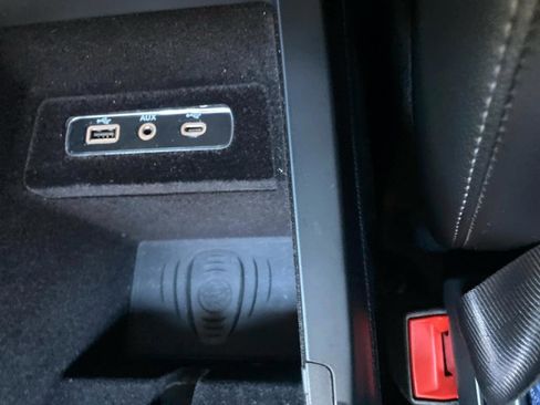 Used 2021 Alfa Romeo Stelvio Ti w/ Premium Package image 19