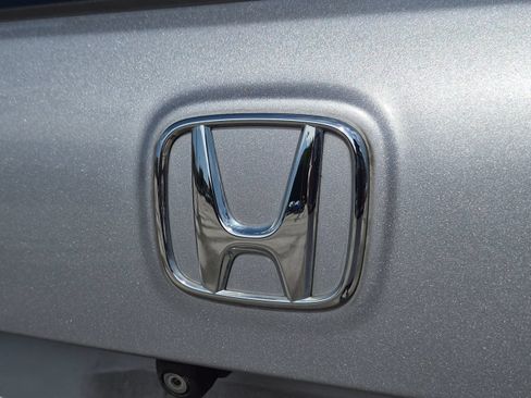Used 2017 Honda Pilot Touring image 31