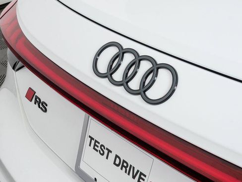 New 2026 Audi RS e-tron GT performance AWD/4WD image 36