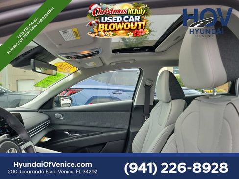 Certified 2026 Hyundai Elantra Limited FWD image 19