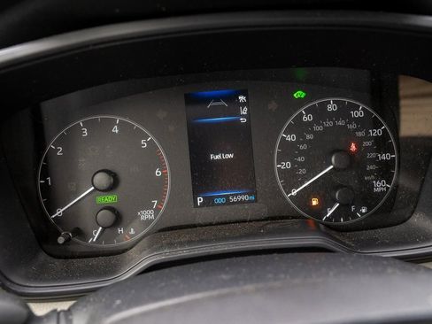 Certified 2025 Toyota Corolla LE image 18