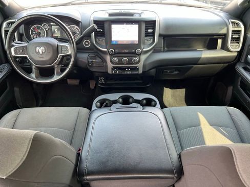 Used 2024 RAM 2500 Big Horn AWD/4WD image 12