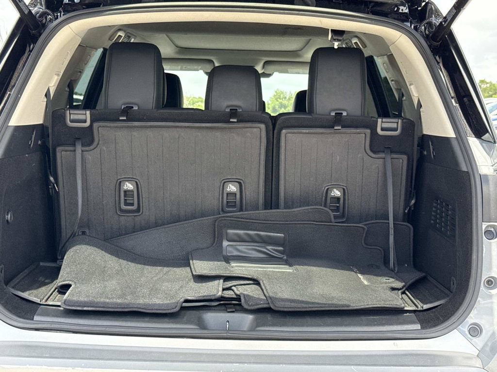 Used 2024 Nissan Pathfinder Platinum w/ Cargo Package FWD image 12