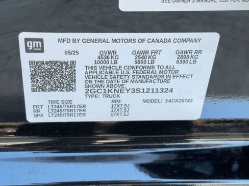 Used 2025 Chevrolet Silverado 2500 LT w/ Convenience Package image 20