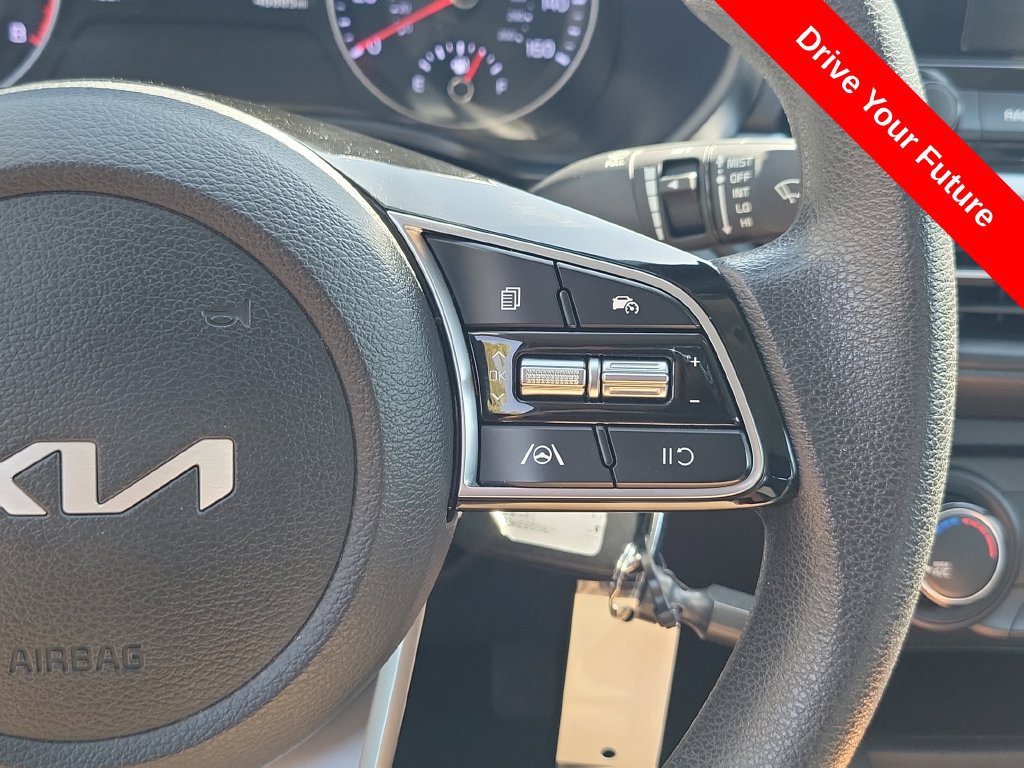 Used 2024 Kia Forte LXS FWD image 8