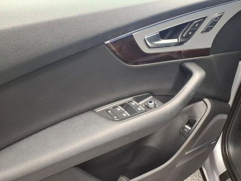 Used 2019 Audi Q7 2.0T Premium Plus w/ Premium Plus Package image 8