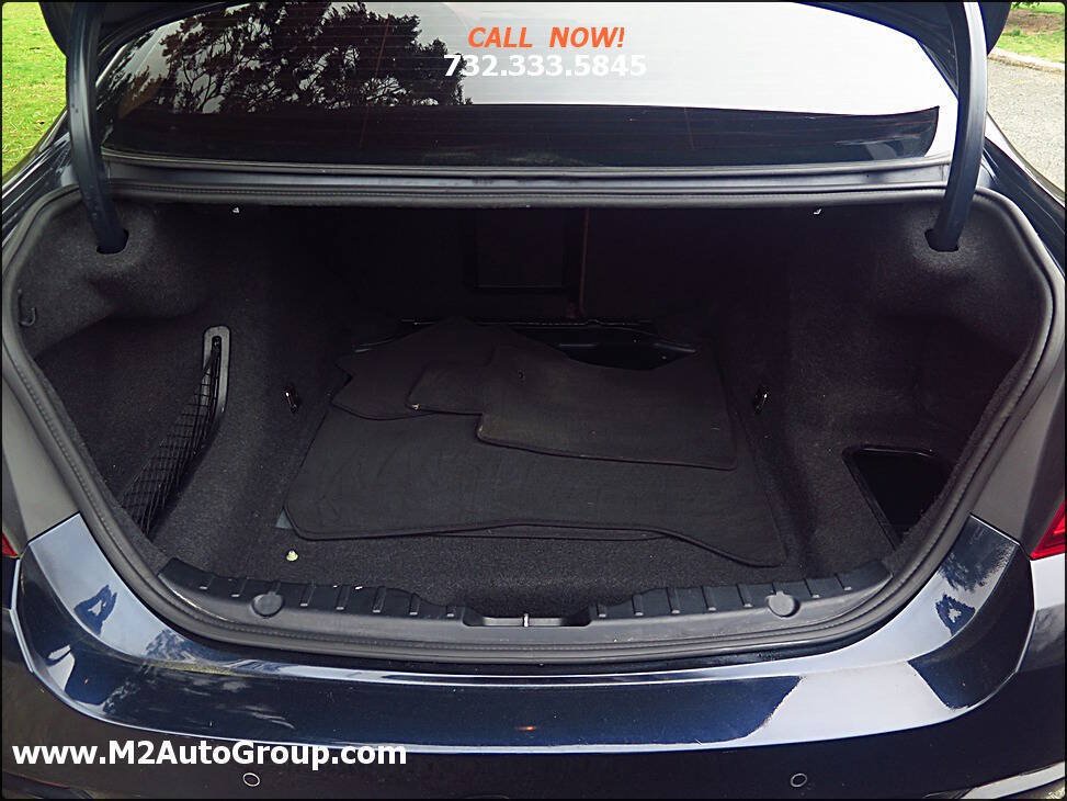 Used 2014 BMW 528i xDrive Sedan AWD/4WD image 37