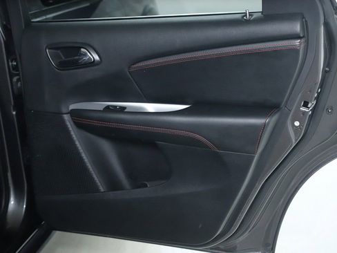 Used 2019 Dodge Journey GT w/ Driver Convenience Group image 30