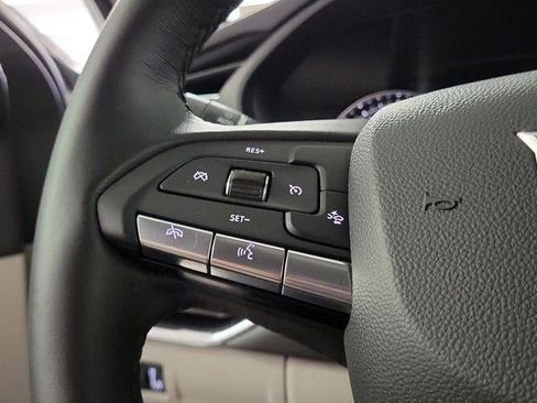 Certified 2023 Cadillac XT4 Luxury FWD image 21