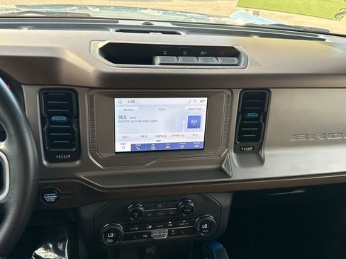 Used 2023 Ford Bronco Outer Banks image 18